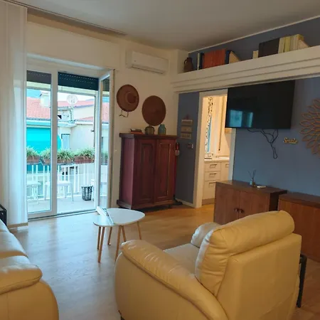 Hostdomus - Miro アパート *