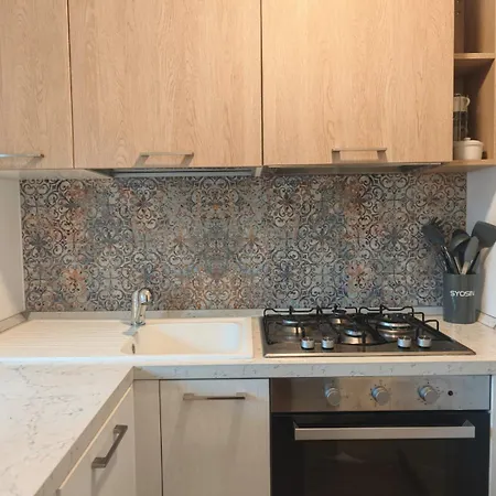 Hostdomus - Miro フィナーレ・リーグレ