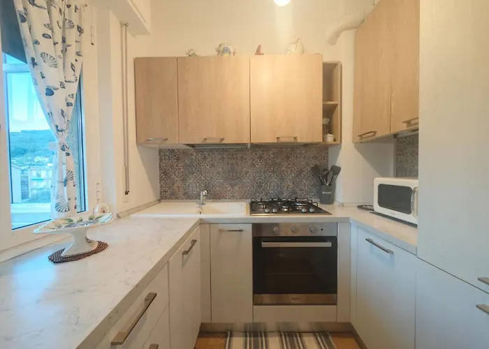 Hostdomus - Miro Appartement Finale Ligure