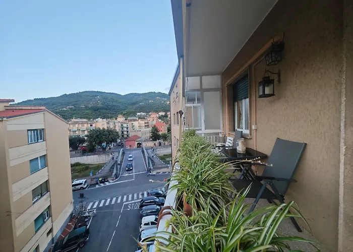 Hostdomus - Miro Appartement