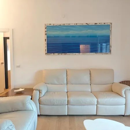 Appartement Hostdomus - Miro Finale Ligure