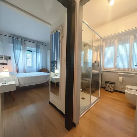 Hostdomus - Miro Apartment